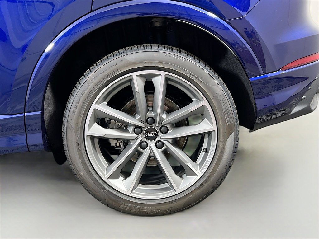 New 2025 Audi Q3 2.0T Premium image 31