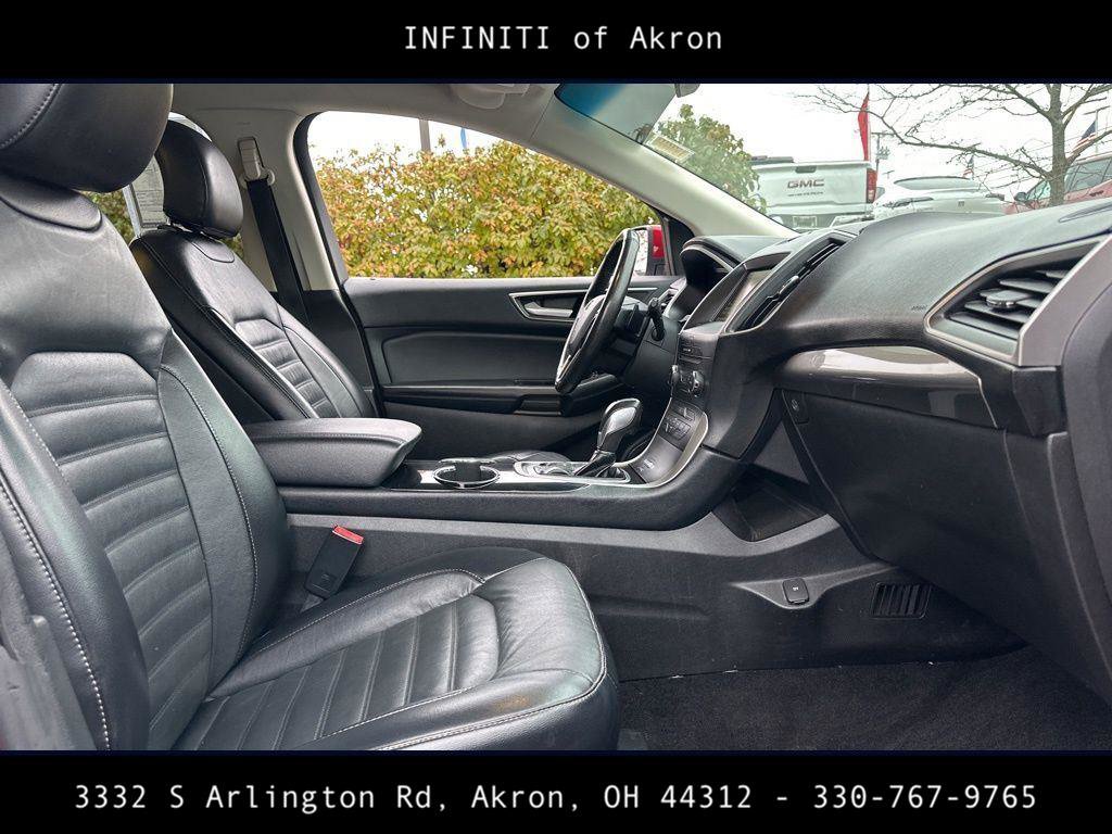 Used 2015 Ford Edge SEL w/ Equipment Group 201A image 27