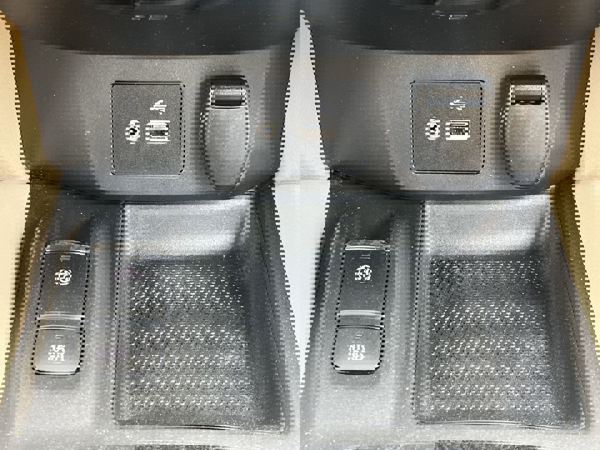 Used 2019 Nissan Rogue SL w/ Premium Package image 7