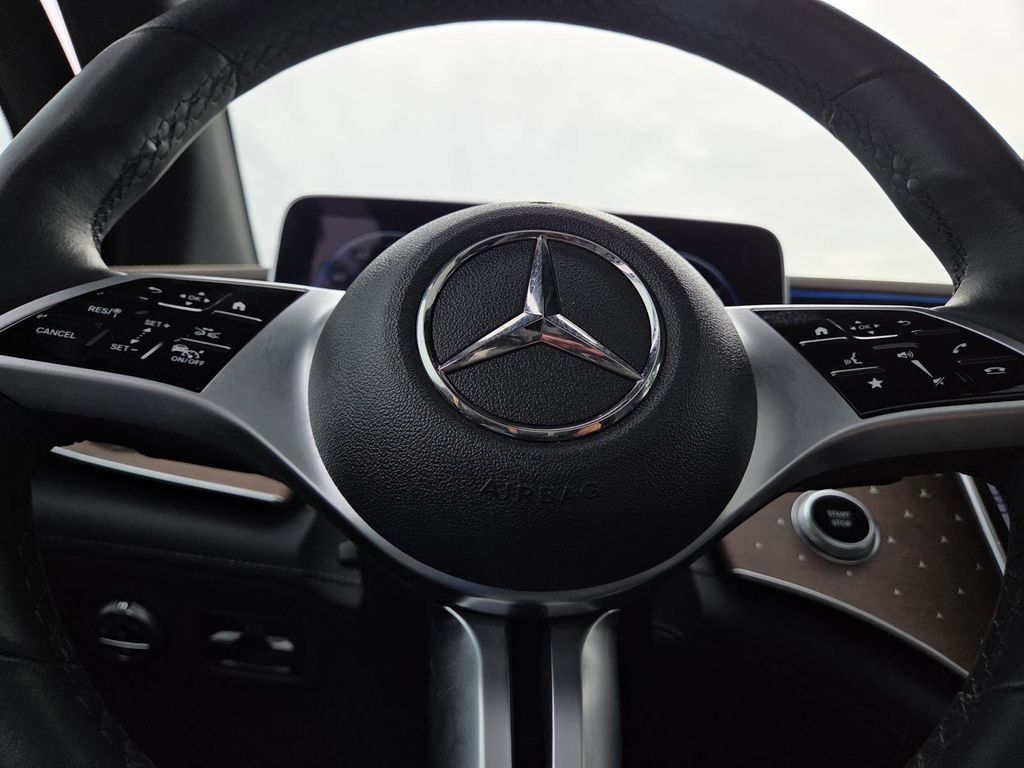 Used 2023 Mercedes-Benz EQE 350+ 4MATIC SUV w/ Exclusive Trim Package image 29