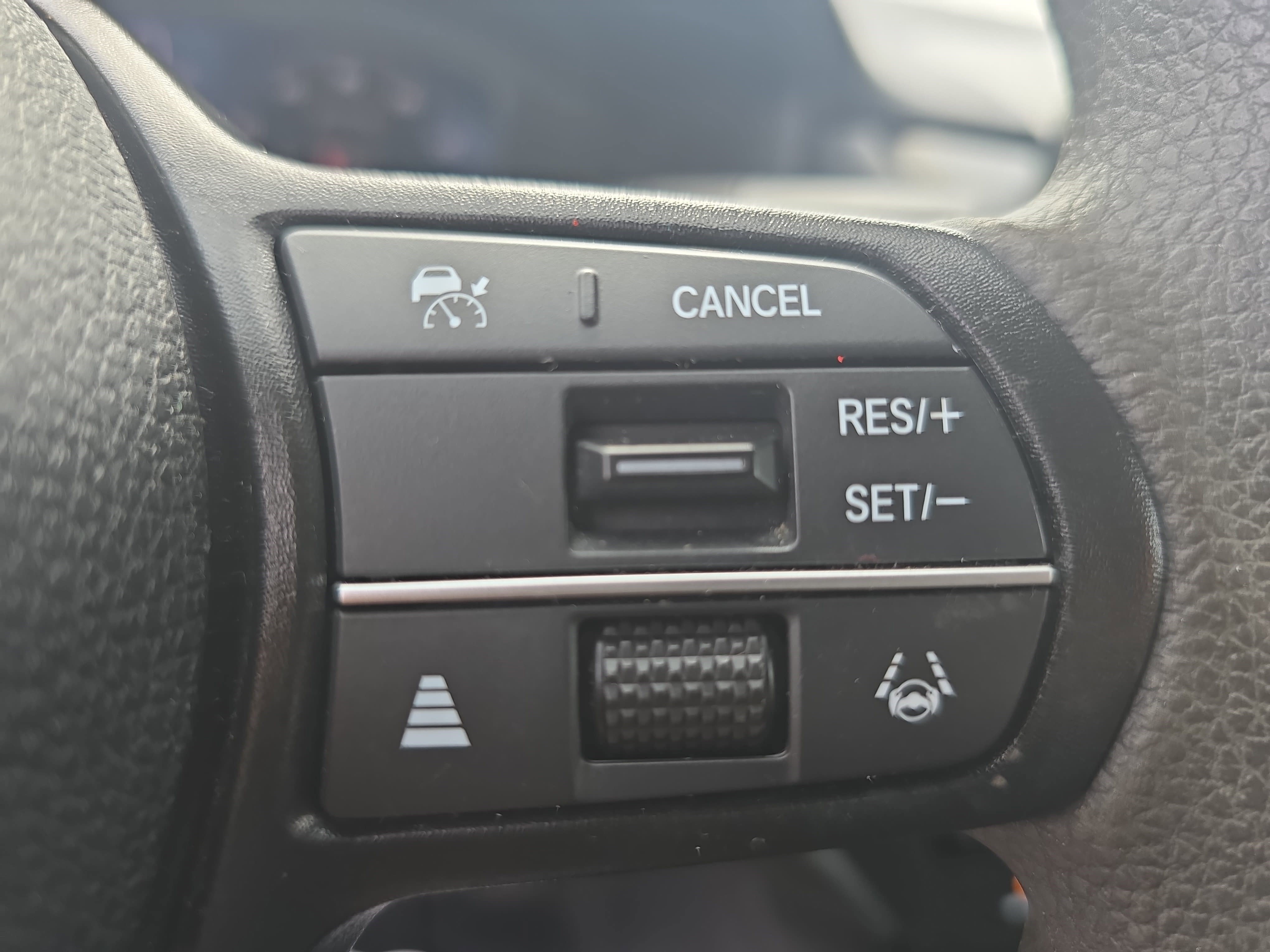 Used 2023 Honda Accord EX image 17