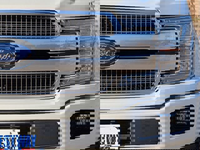 Used 2020 Ford F150 Platinum w/ Equipment Group 701A Luxury image 8