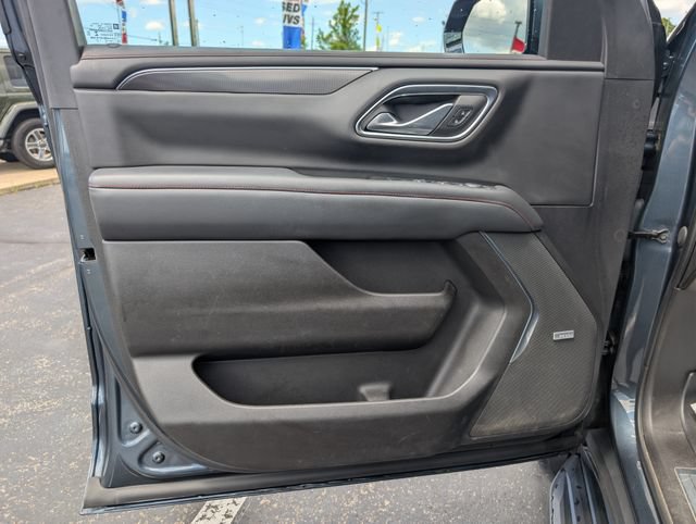 Used 2021 Chevrolet Suburban RST AWD/4WD image 9