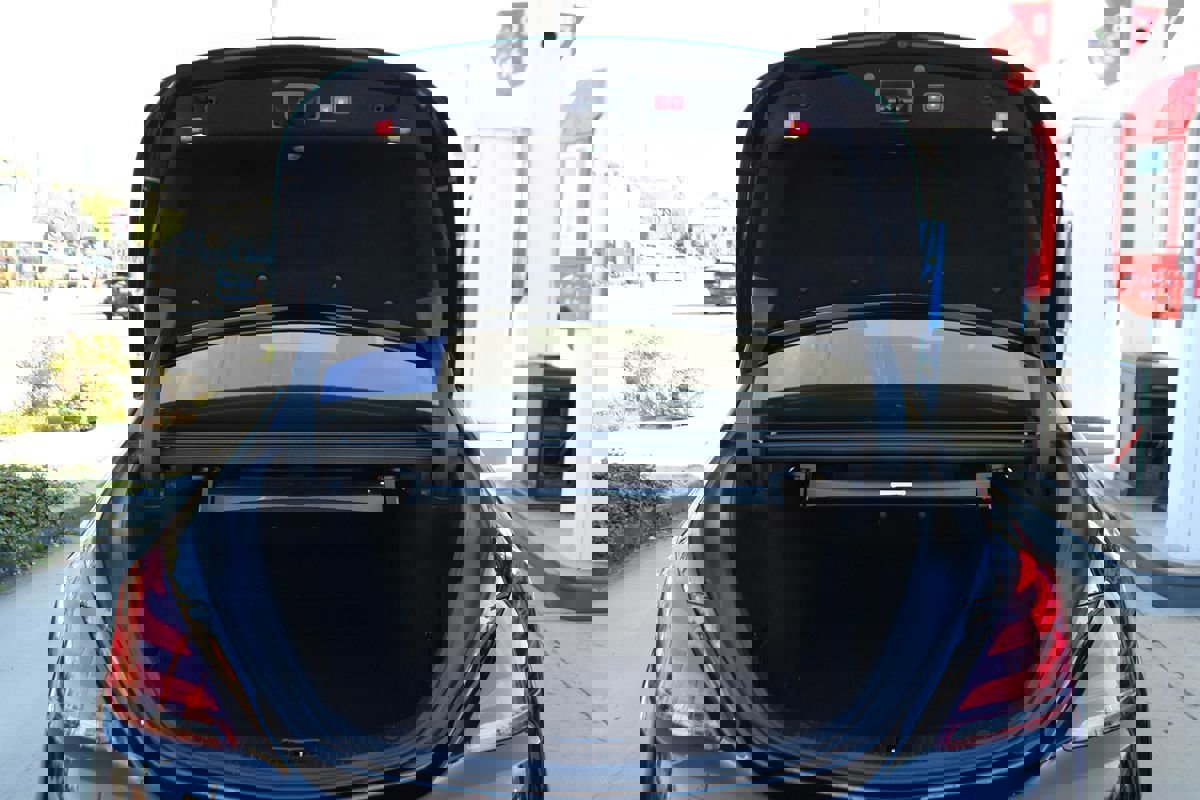 Used 2020 Mercedes-Benz S 450 4MATIC Sedan w/ Premium Package image 37