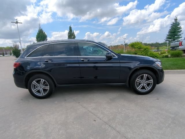 Used 2022 Mercedes-Benz GLC 300 4MATIC image 2
