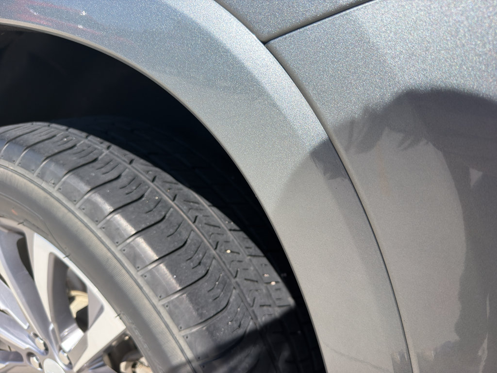 Used 2023 Chevrolet Traverse Premier AWD/4WD image 8