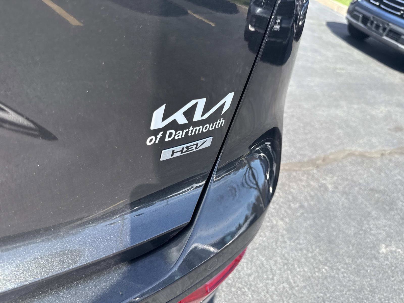 Used 2023 Kia Niro EX Touring image 6
