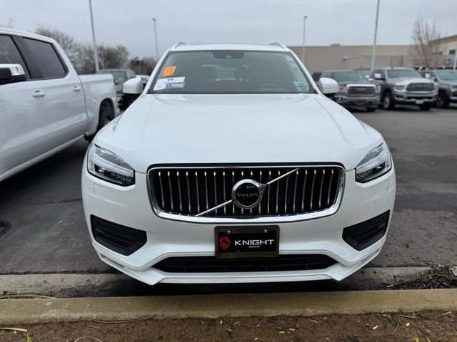 Used 2021 Volvo XC90 T6 Momentum image 2
