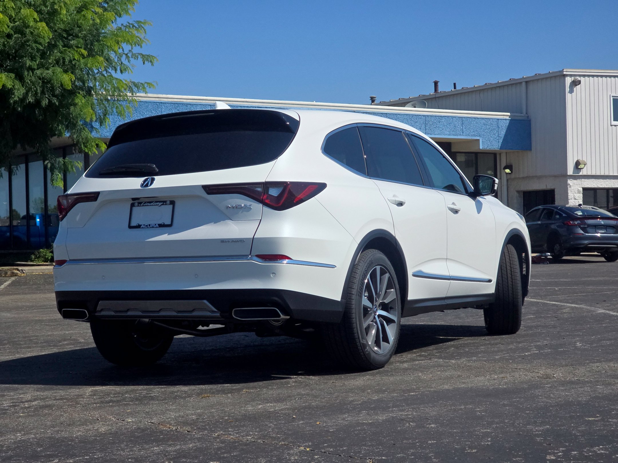 New 2026 Acura MDX w/ Technology Package AWD/4WD image 4