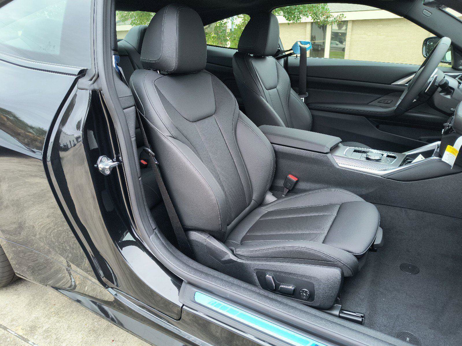 New 2025 BMW 430i Coupe w/ M Sport Package image 12