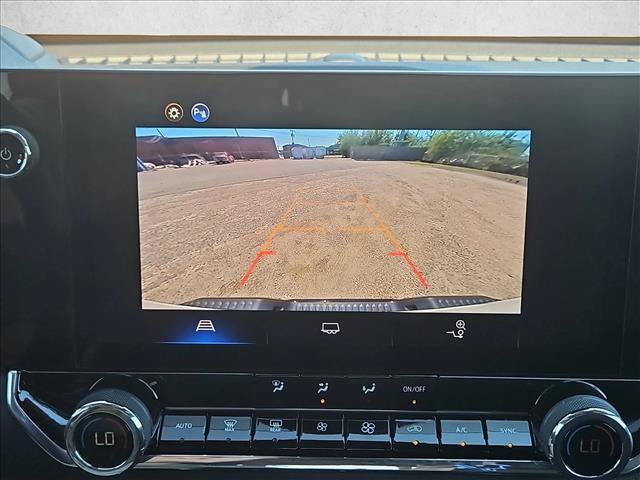 Used 2025 Chevrolet Colorado Trail Boss AWD/4WD image 14
