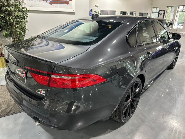 Used 2019 Jaguar XF S AWD/4WD image 2