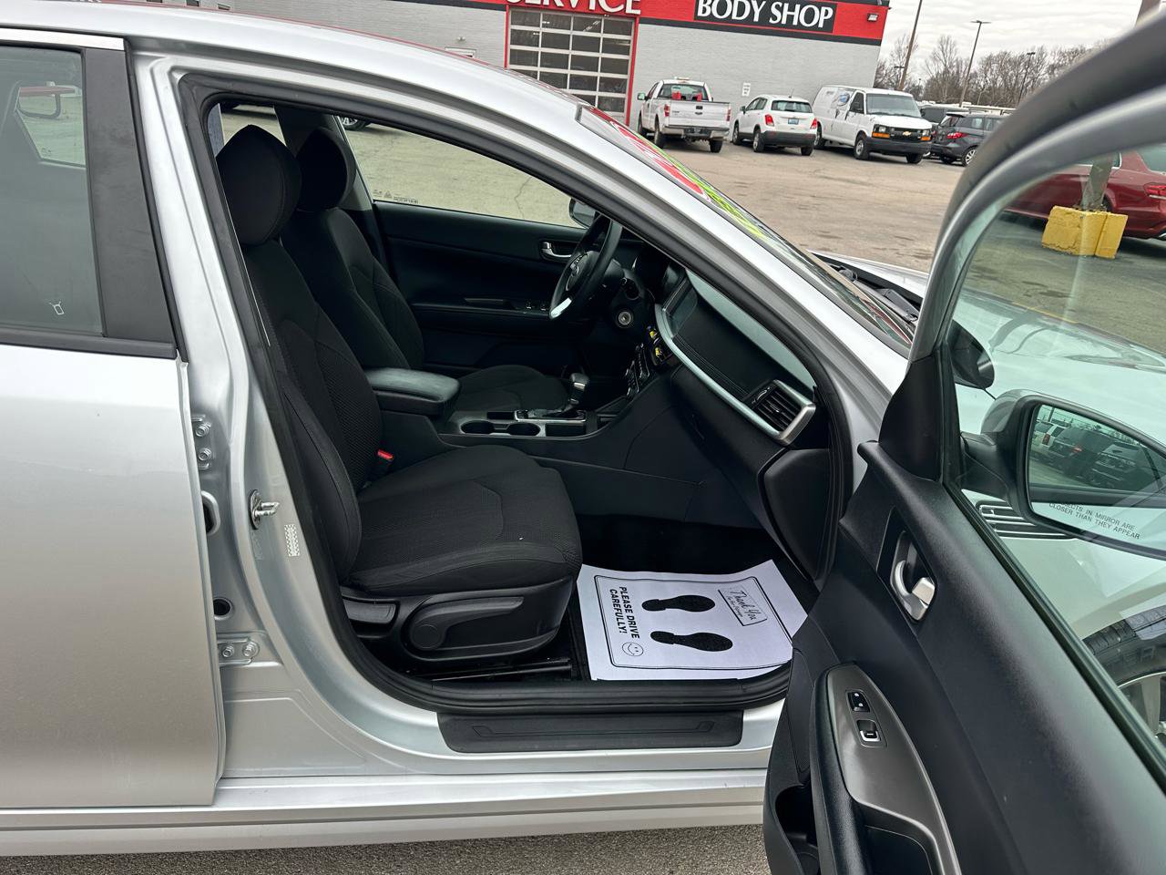 Used 2020 Kia Optima LX FWD image 9