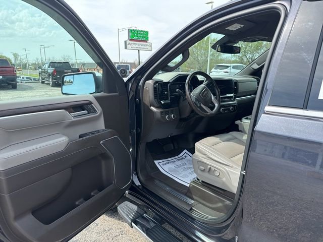 Used 2022 GMC Sierra 1500 SLT image 6