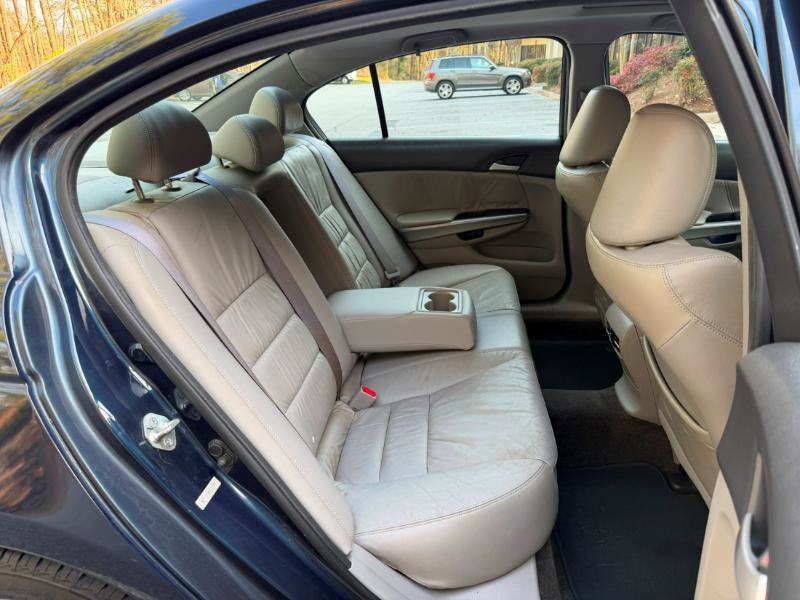 Used 2010 Honda Accord EX-L image 11