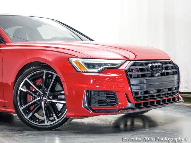 Used 2021 Audi S6 Premium Plus w/ S Sport Package image 2