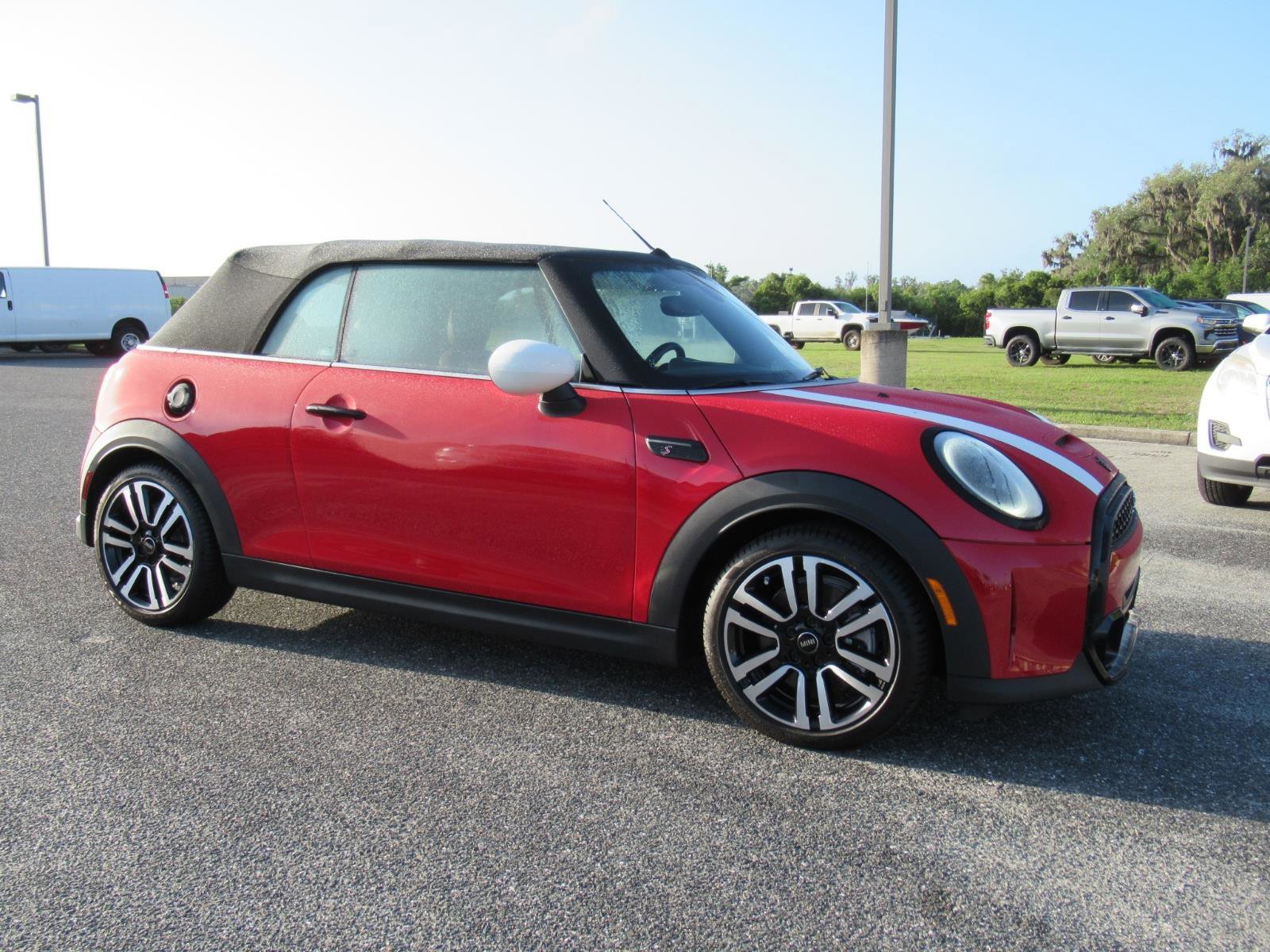 Used 2023 MINI Cooper S w/ Signature Upholstery Package image 2