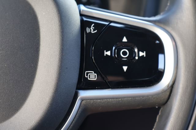 Used 2019 Volvo S60 T5 Momentum w/ Multimedia Package image 23