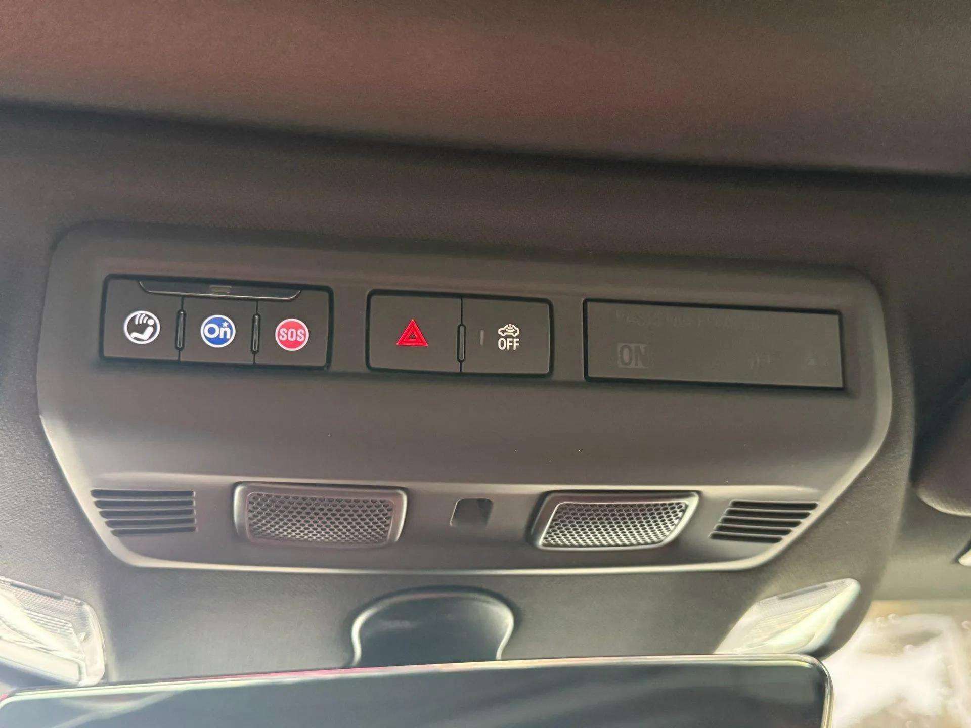 Used 2021 Chevrolet Corvette Stingray Preferred Cpe w/ 2LT image 31