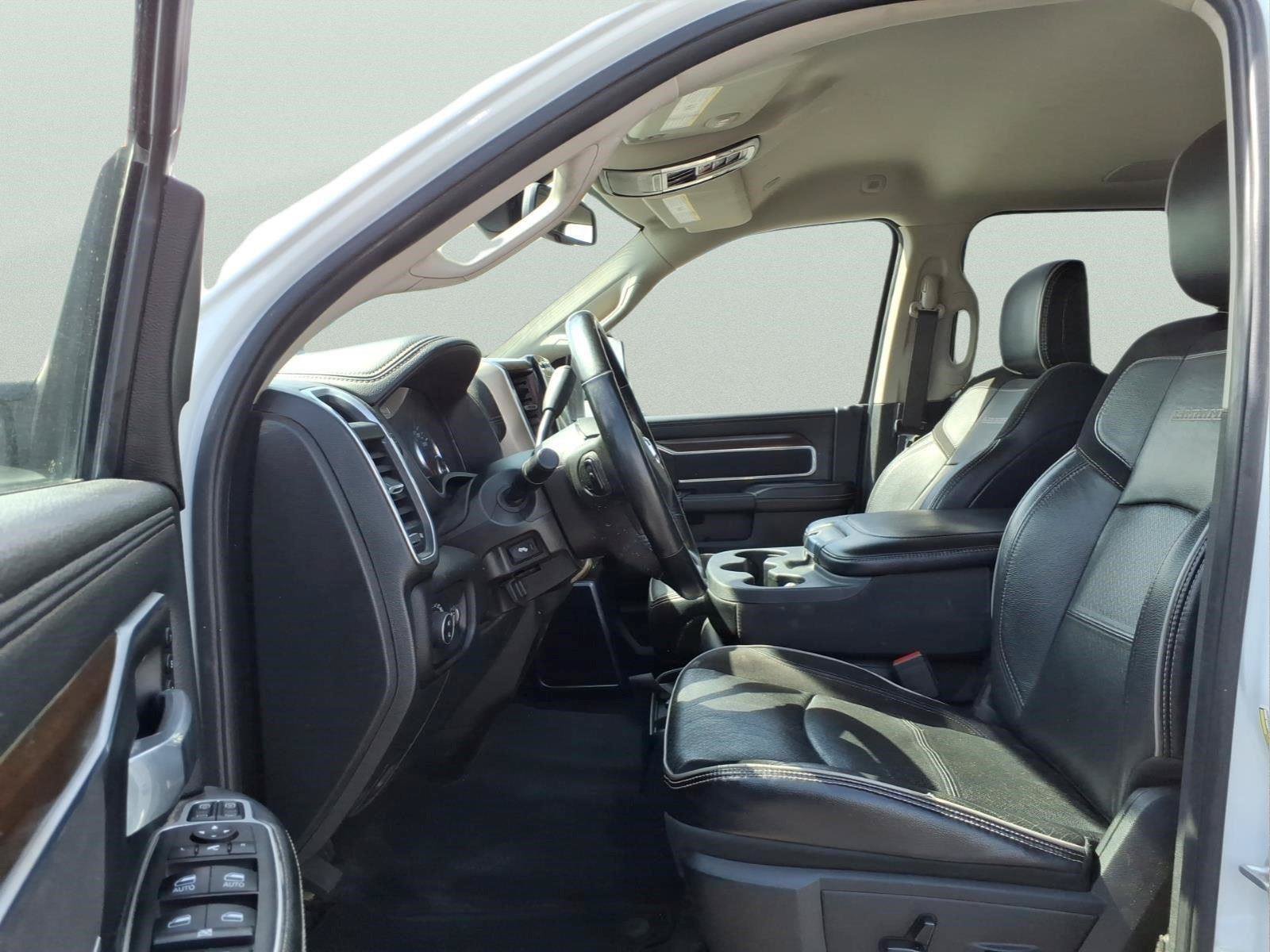 Used 2024 RAM 2500 Laramie AWD/4WD image 15
