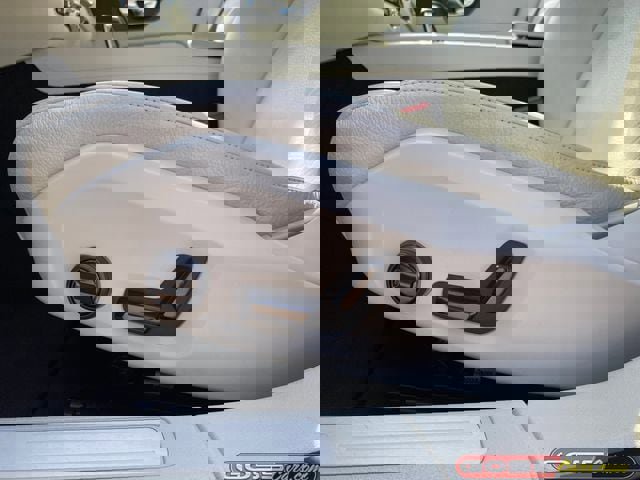 Used 2024 Volvo S60 B5 Plus image 27