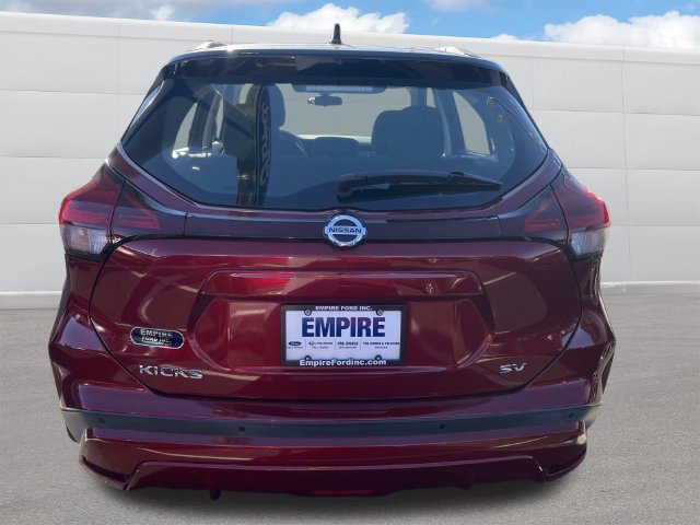 Used 2021 Nissan Kicks SV FWD image 4