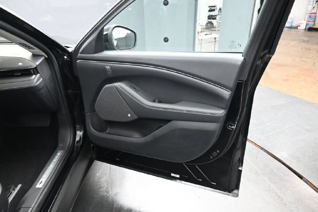 Certified 2023 Ford Mustang Mach-E Premium RWD image 32