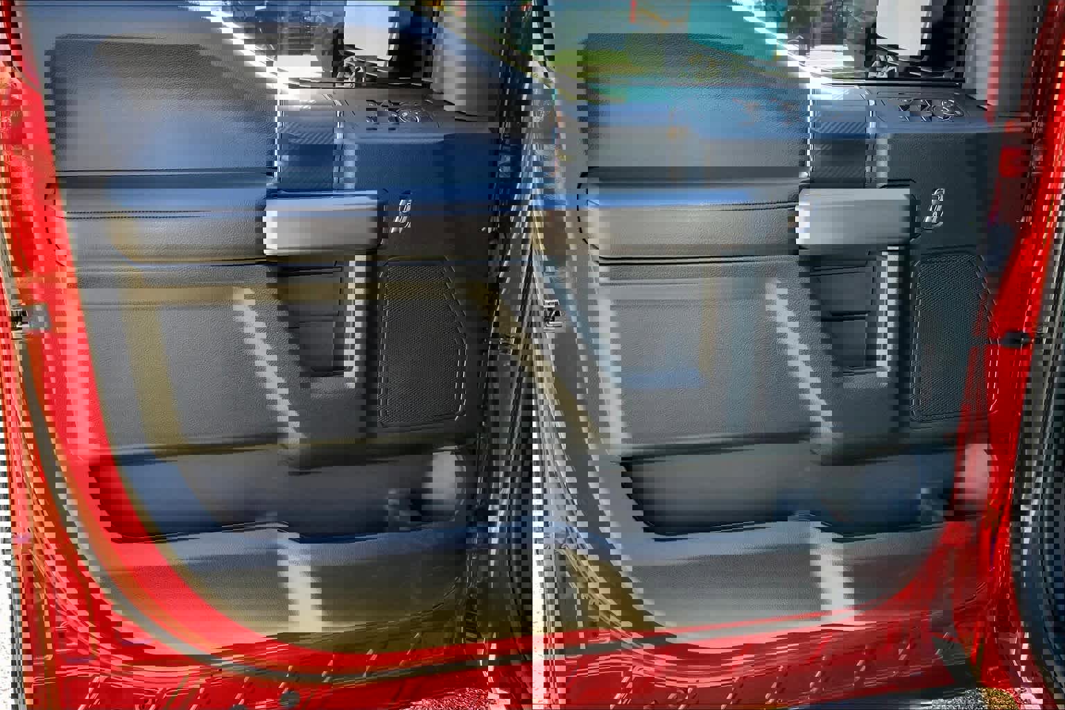 Used 2019 Ford F150 XLT w/ Equipment Group 302A Luxury AWD/4WD image 20