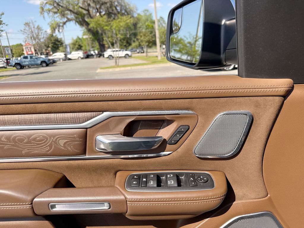 Used 2023 RAM 1500 Limited image 13