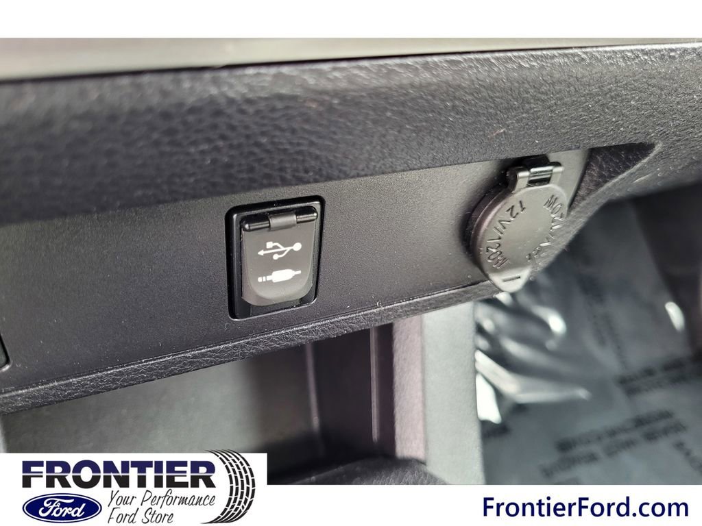 Used 2016 Toyota Tacoma SR image 23