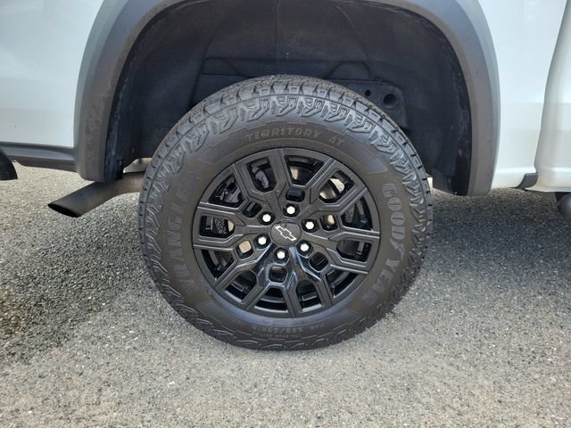 Used 2023 Chevrolet Colorado Trail Boss AWD/4WD image 6