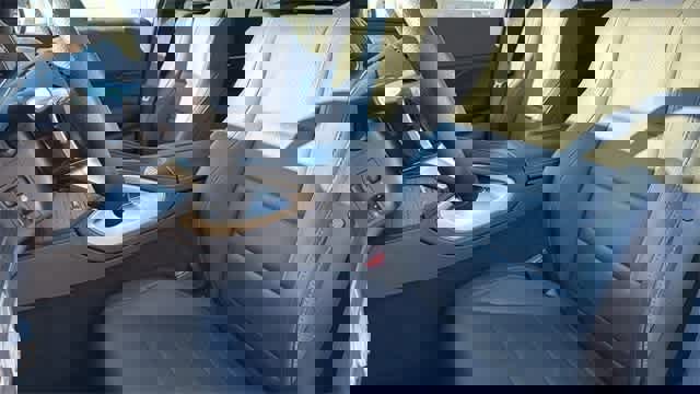 Certified 2025 Mercedes-Benz GLS 450 4MATIC image 56