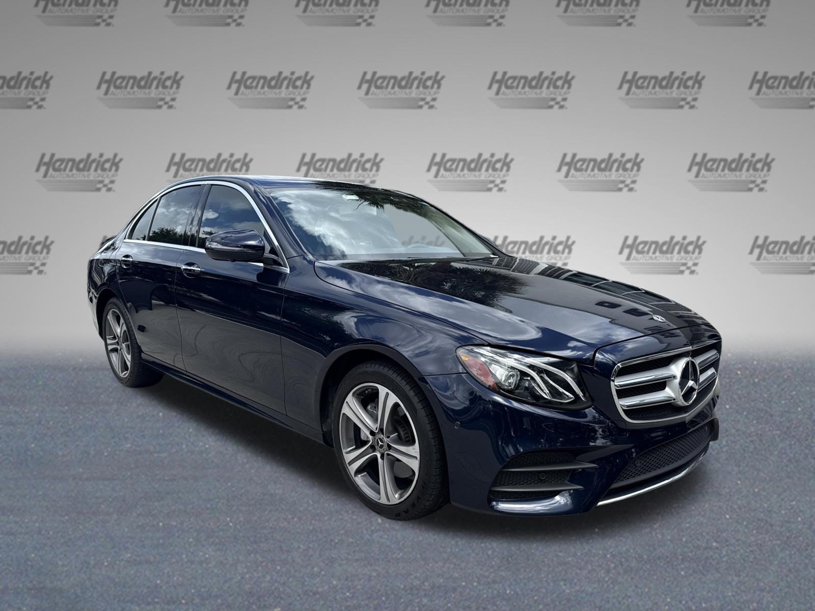 Used 2019 Mercedes-Benz E 300 4MATIC image 2