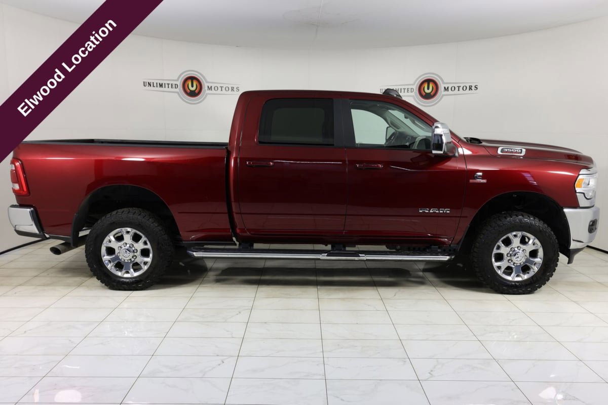 Used 2024 RAM 3500 Laramie image 2