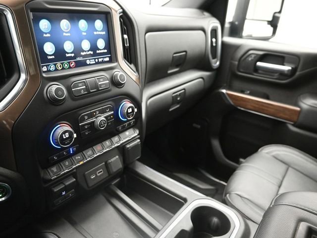 Used 2022 Chevrolet Silverado 3500 High Country w/ LPO, Hitch Package AWD/4WD image 31