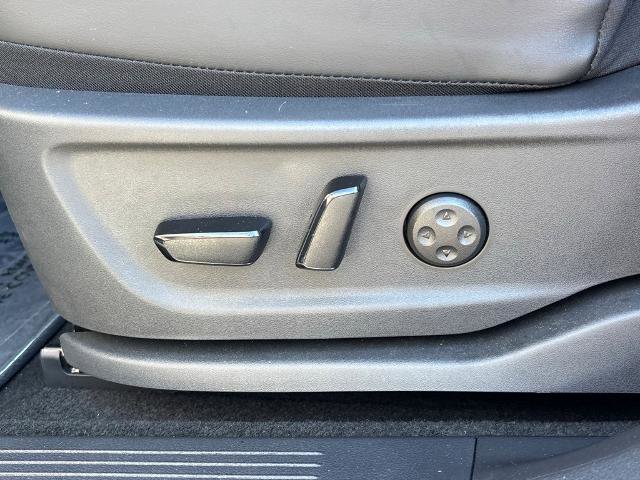 Certified 2025 Nissan Ariya FWD image 16