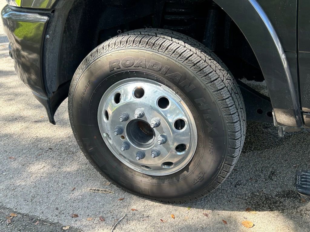 New 2026 RAM 3500 Limited image 26