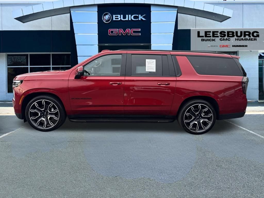 Used 2026 Chevrolet Suburban RST w/ Advanced Technology Package AWD/4WD image 4