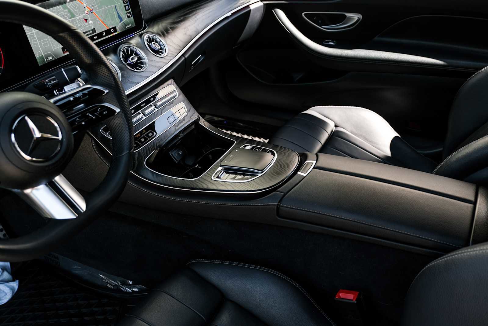 Used 2022 Mercedes-Benz E 450 Coupe image 24