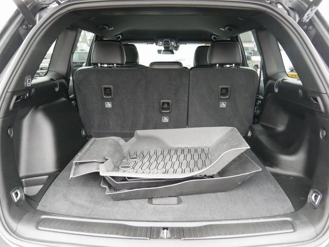 Used 2025 Jeep Grand Cherokee Limited w/ Trailer Tow Package image 11