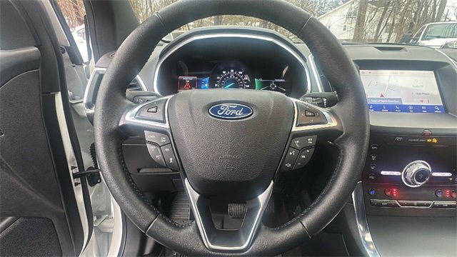 Used 2020 Ford Edge Titanium w/ Equipment Group 301A image 15