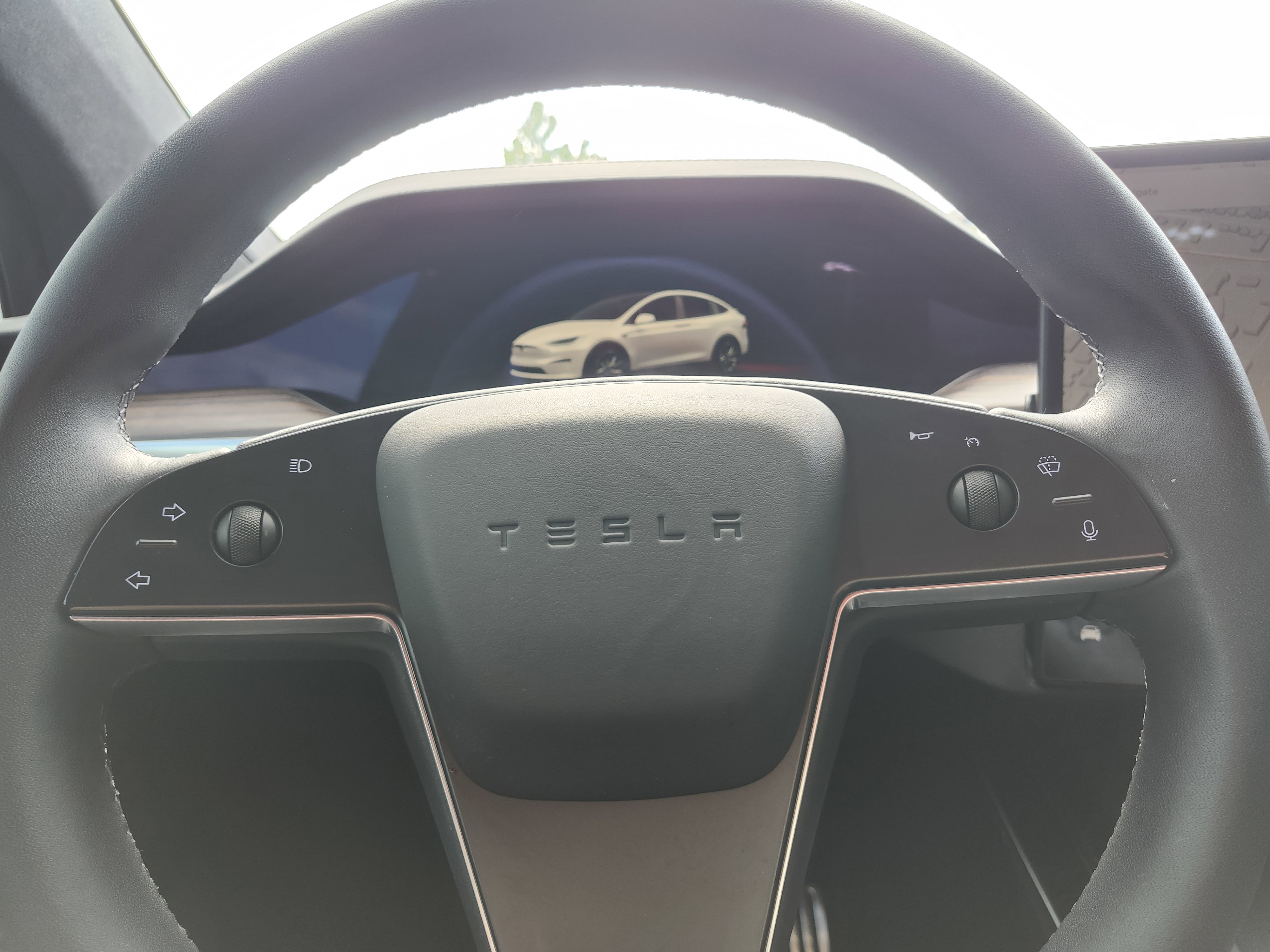 Used 2022 Tesla Model X AWD/4WD image 28