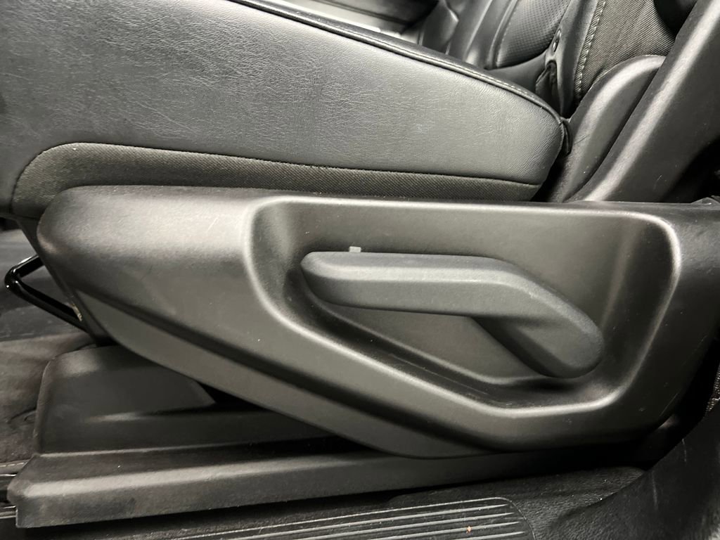 Used 2024 Jeep Wagoneer L Series II image 14