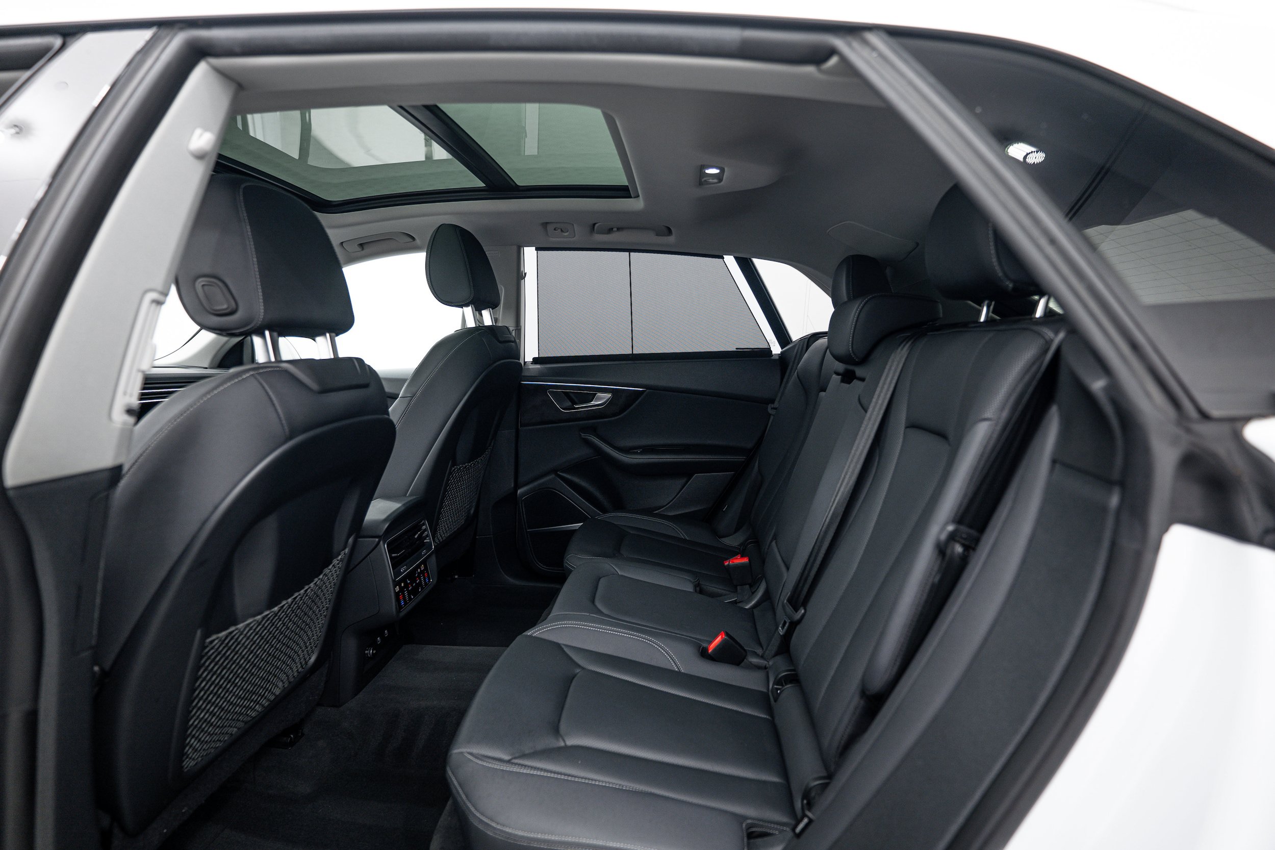 Certified 2023 Audi Q8 Prestige w/ Prestige Package AWD/4WD image 19