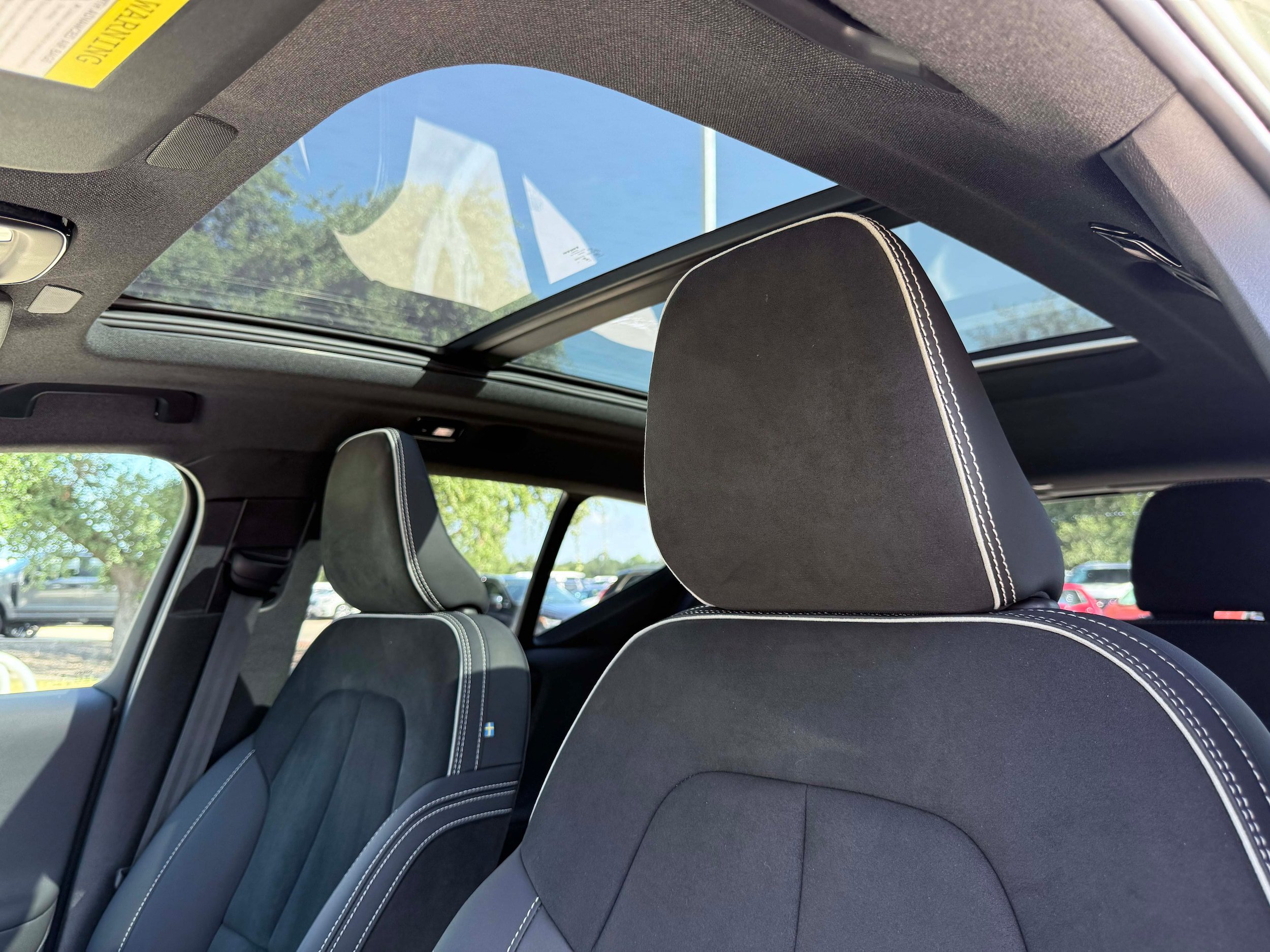 Certified 2023 Volvo XC40 Recharge Ultimate AWD/4WD image 13