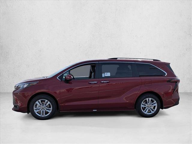 New 2026 Toyota Sienna XLE image 5