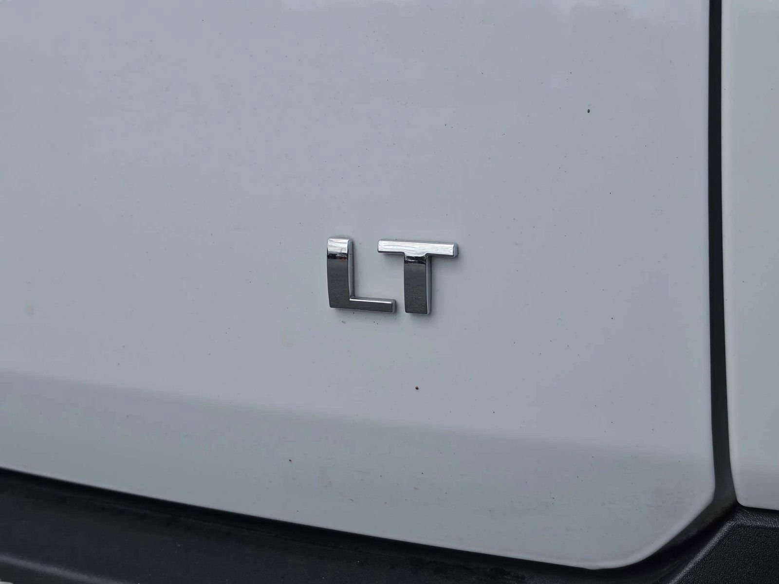 Used 2019 Chevrolet Traverse LT FWD image 40