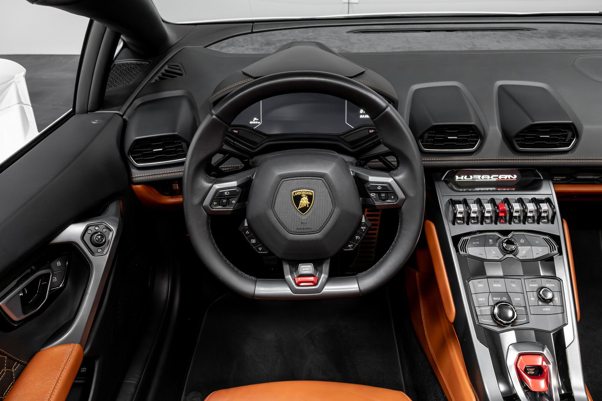 Used 2019 Lamborghini Huracan LP 580-2 image 48