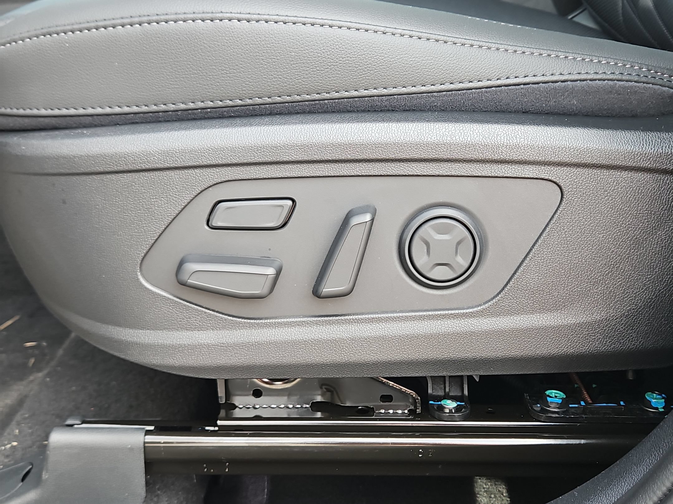 New 2026 Kia Sorento EX FWD image 20
