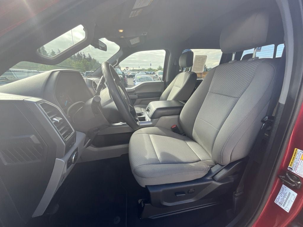 Used 2020 Ford F250 XLT w/ XLT Premium Package AWD/4WD image 6
